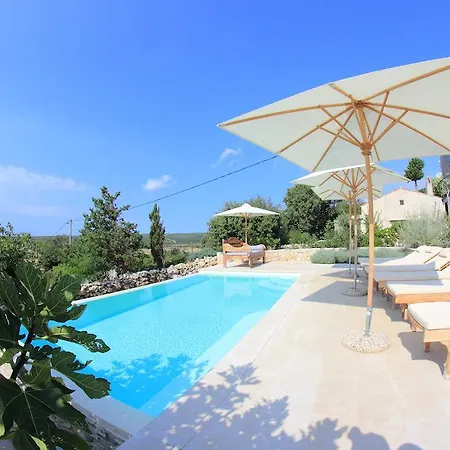 Holiday Stancija Srem *
